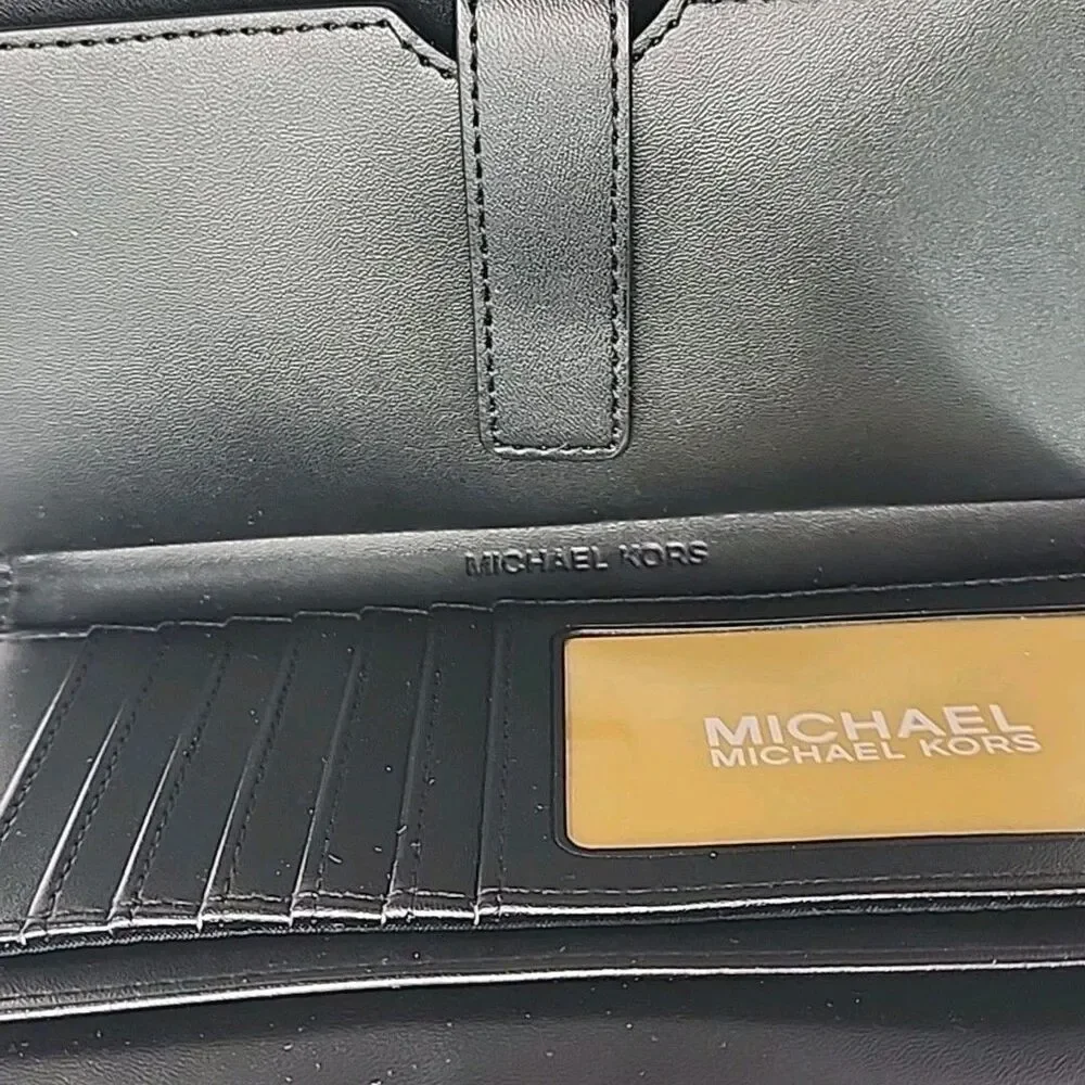 Michael Kors Wristlet Wallet Phone Black Silver Jet Set Double Zip 7.25x4.5